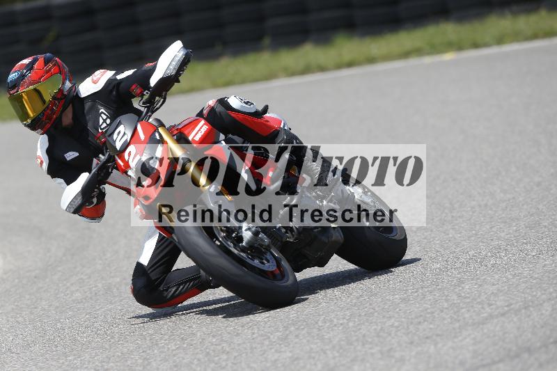 /27 12.06.2025 Ducati Schweiz Trackday Warmup  ADR/gruen-vert/22